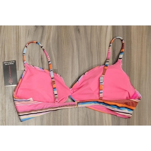NWT Bikini Top - Picture 2 of 4